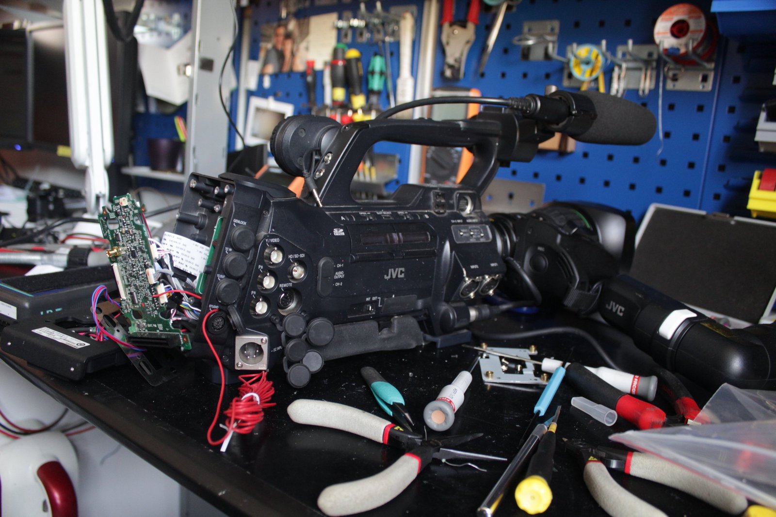 Camera breakout